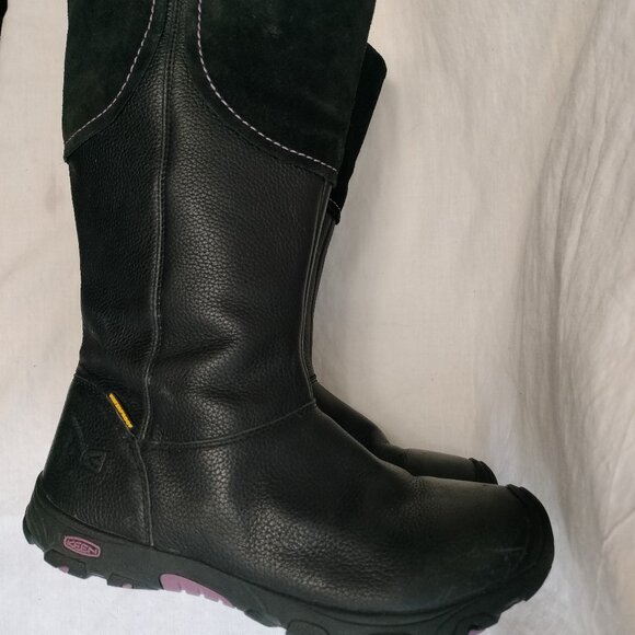 KEEN Tall Winter Weather Leather Boot - Picture 11 of 11